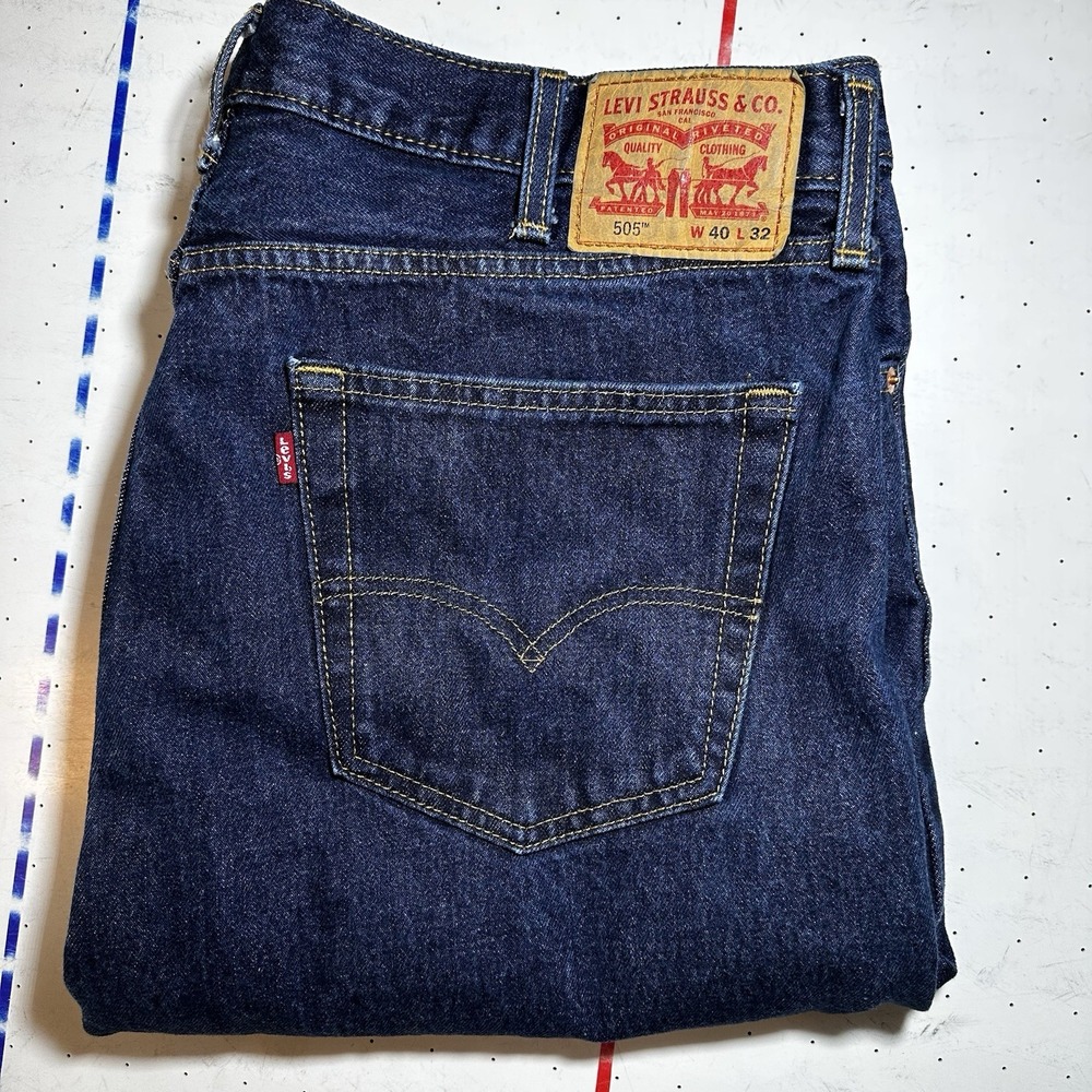 Levi's 505 Men's Jeans 40x32 Regular Fit Straight Leg Dark Wash Denim